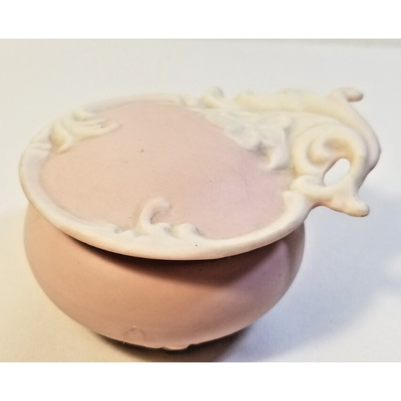 Antique Pink Porcelain Button Trinket Vanity Dresser Box V.K. Germany - Picture 8 of 8